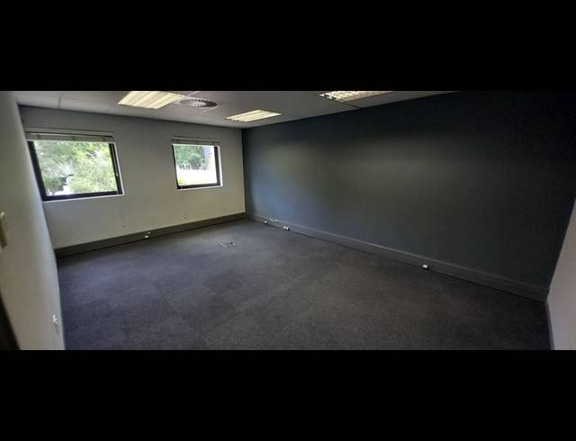 342M² OFFICE TO LET IN RIVONIA